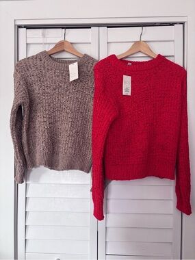 a new day Knit Crew Sweaters Duo in Red and Taupe
